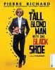 The_tall_blond_man_with_one_black_shoe